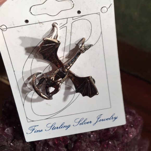 Vintage Sterling silver Peter stone Dragon pendant - Picture 4 of 5